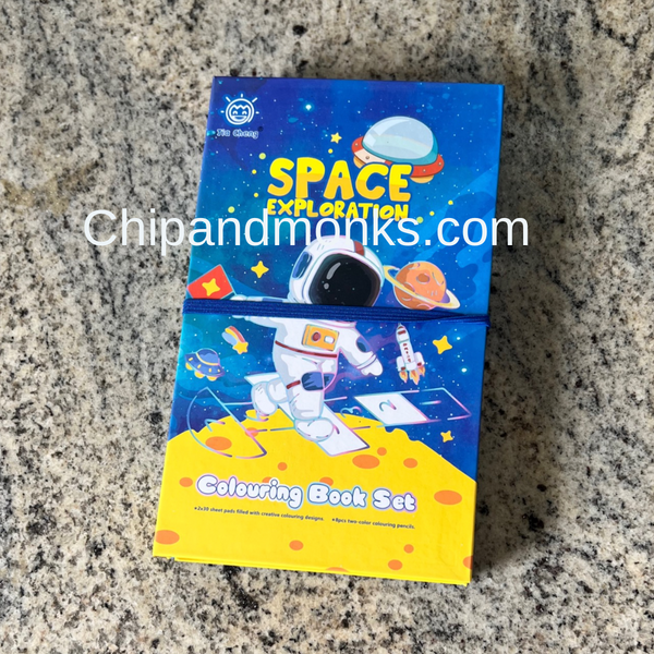 Astronaut Theme Cartoon Coloring Book with 8 Double Side Color Pencils